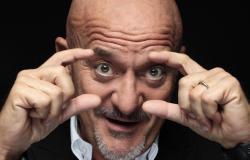 Al Teatro Civico "La mia vita raccontata male" con Claudio Bisio