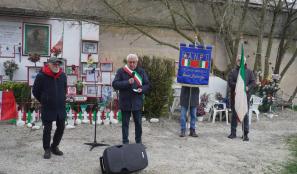 Vercelli commemora i partigiani fucilati al Poligono: cerimonia al rione Isola