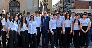 Vercelli, inaugurazione tra musica, arte e spiritualit&agrave; con la &ldquo;Setta dei poeti estinti&rdquo;, la Scuola comunale &ldquo;F.A. Vallotti&rdquo; e l&rsquo;&rdquo;Avogadro Band&rdquo;