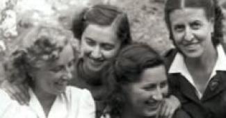 Voci di donne di Elisabetta Dellavalle