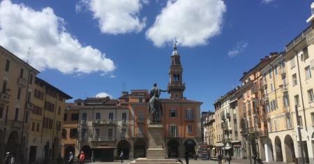 Piazza Mazzini Casale Monferrato
