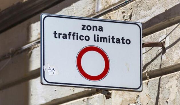 Piemonte: permesso regionale unico per le Ztl agli agenti di commercio