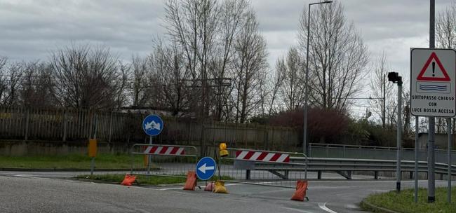 Riaperto al traffico il sottopassaggio di viale Torricelli