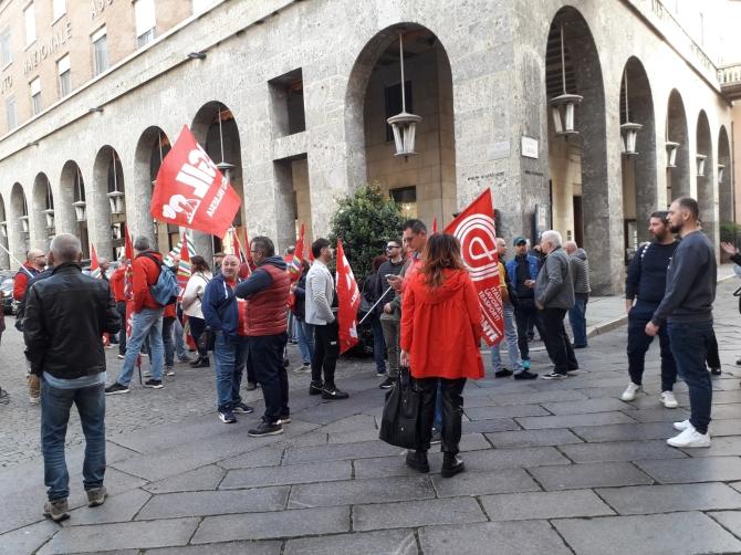 Cgil, Cisl e Uil sicurezza sul lavoro