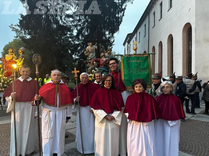 Processione delle macchine