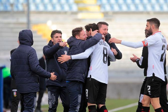 Pro Vercelli a Novara
