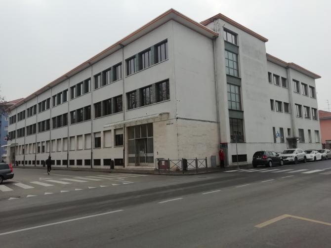Santhià scuole medie