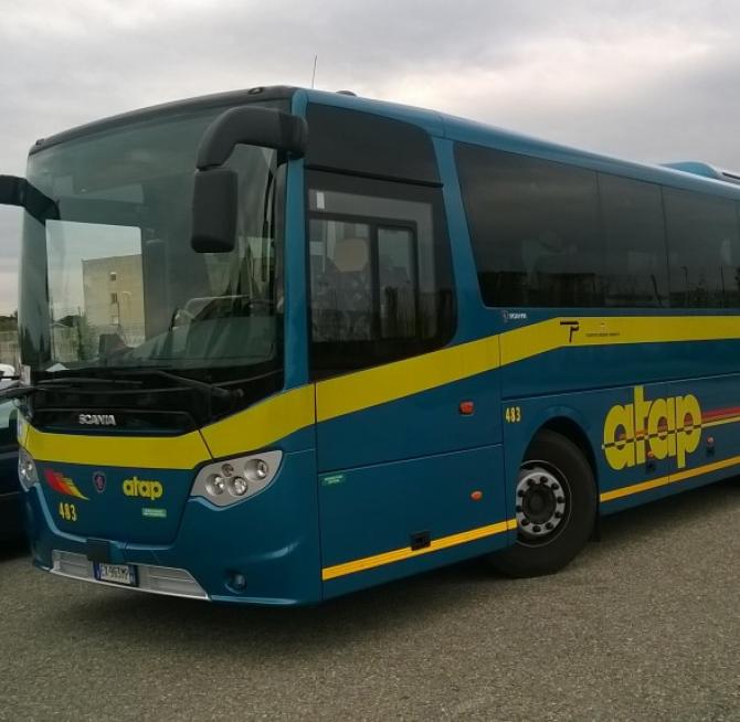 Autobus Atap