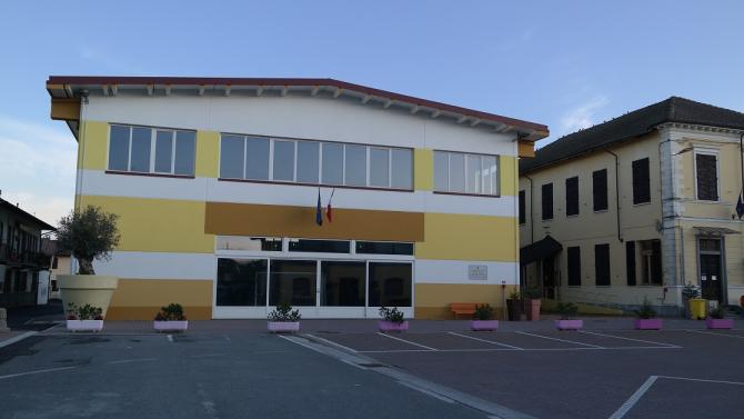 Carisio palestra comunale