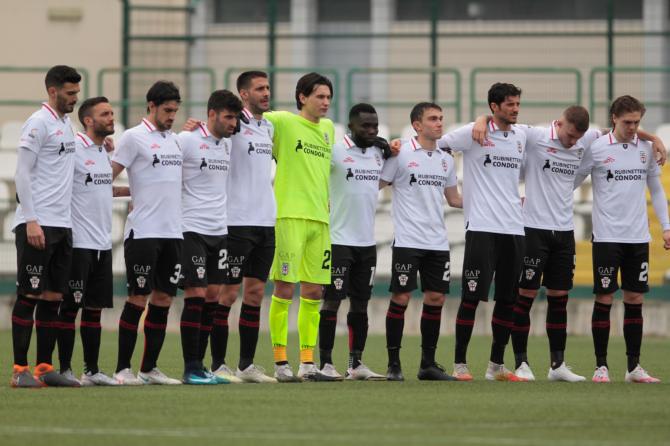Pro Vercelli contro l'Olbia