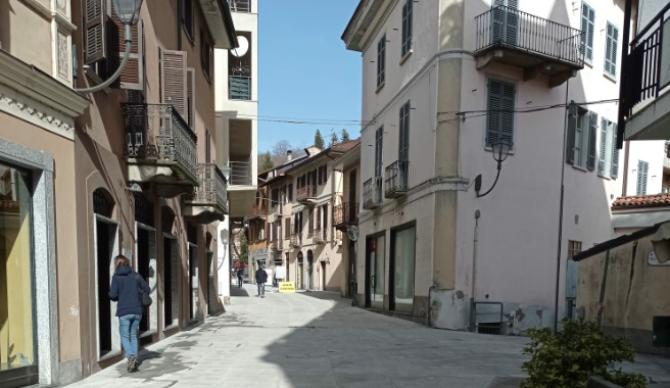 Borgosesia via Cairoli