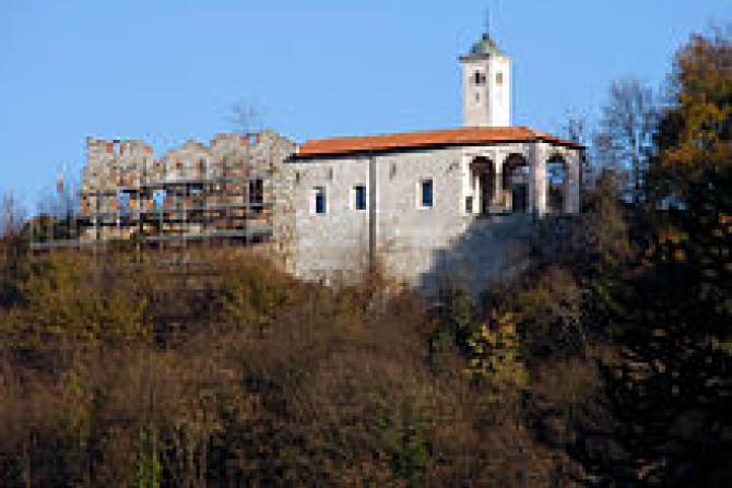 Prato Sesia Castello di Sopramonte