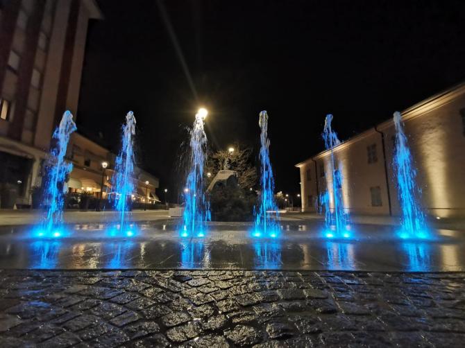 Gattinara fontana illuminata