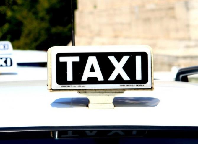 Taxi
