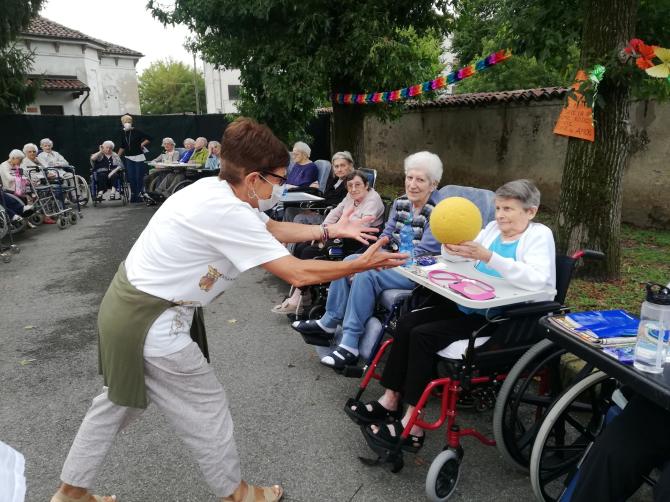 festa nonni Crescentino