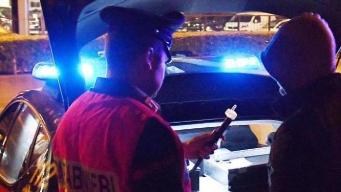 Carabinieri etilometro