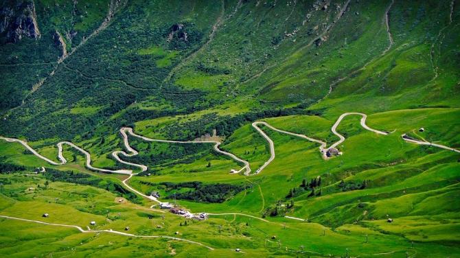 Strada di montagna