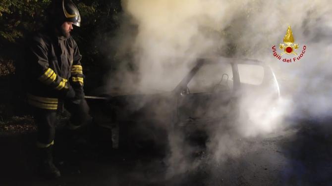 incendio auto Saluggia