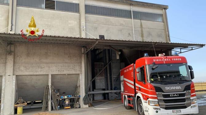 Livorno Ferraris vigili del fuoco