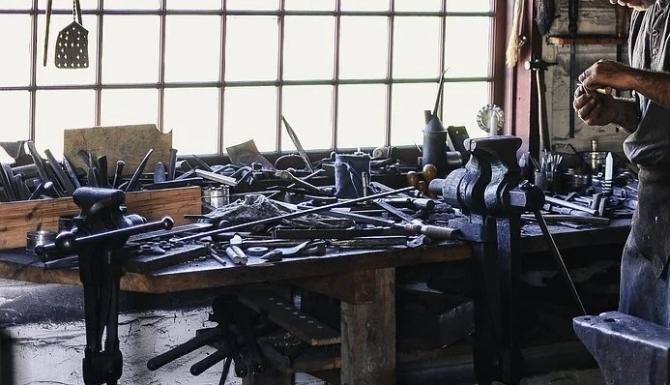 Officina artigiano