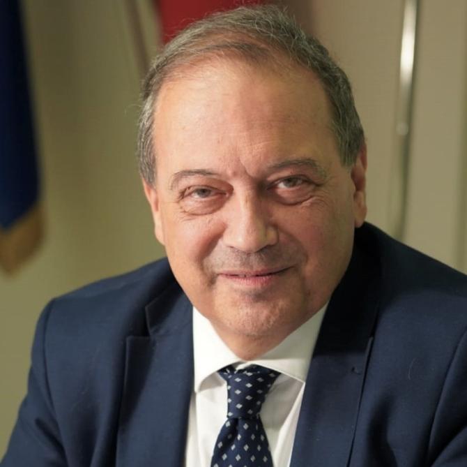 Andrea Corsaro
