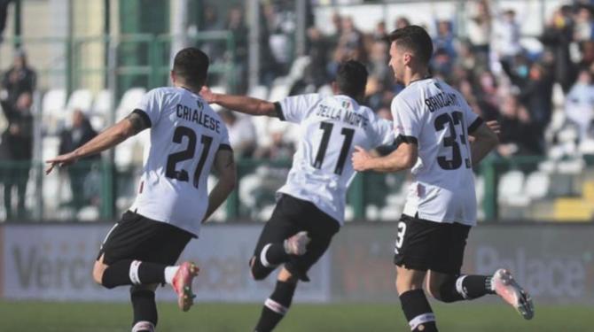 Pro-Vercelli-Renate