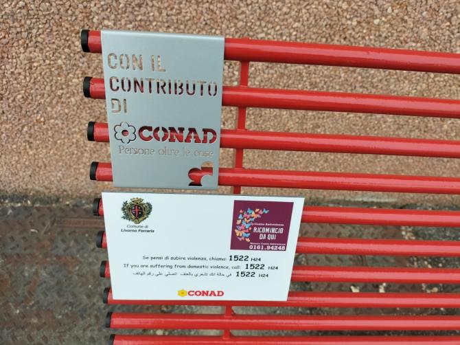 panchina rossa conad