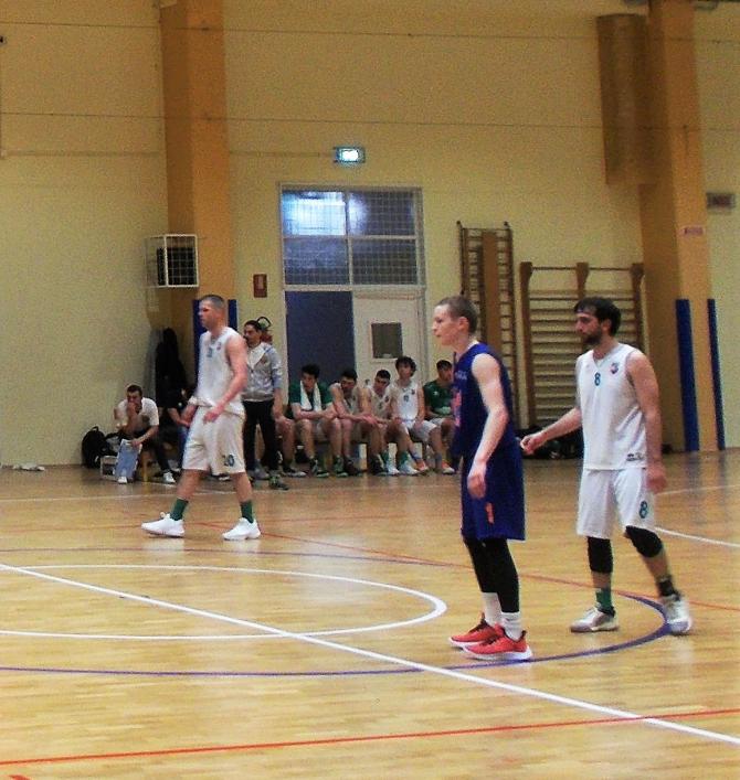 I Rices crollano nel finale: al Campus gara 1