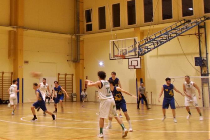 I Rices fanno loro gara 1: Oasi Vicuna battuto 72-57