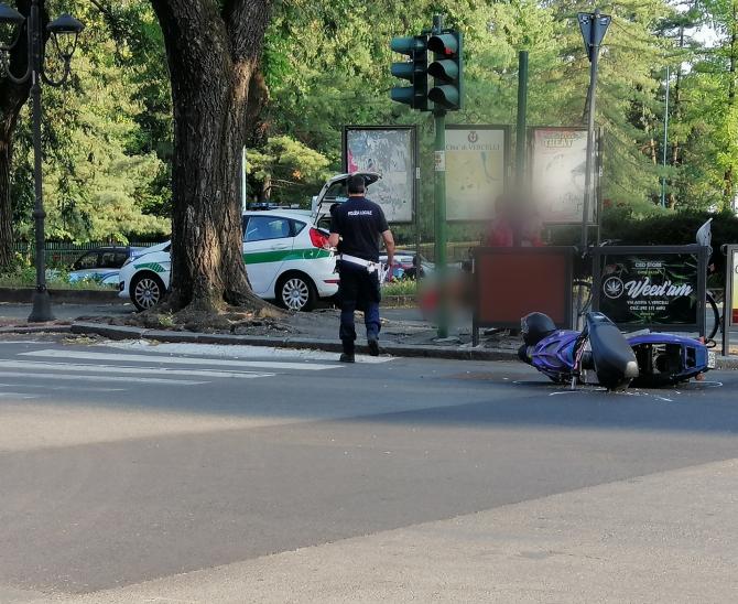 Incidente all'incrocio tra via XX Settembre e  via Derna