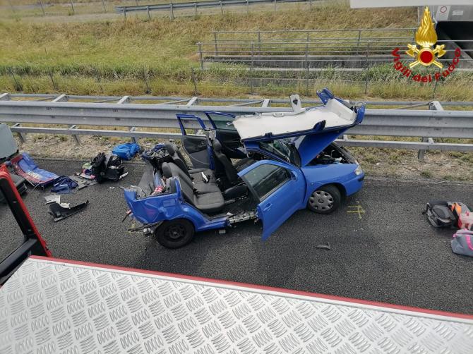 Incidente A4 Santhià
