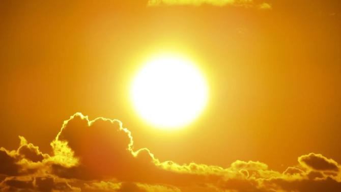 Sole caldo
