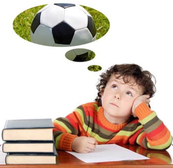 Bambino distratto