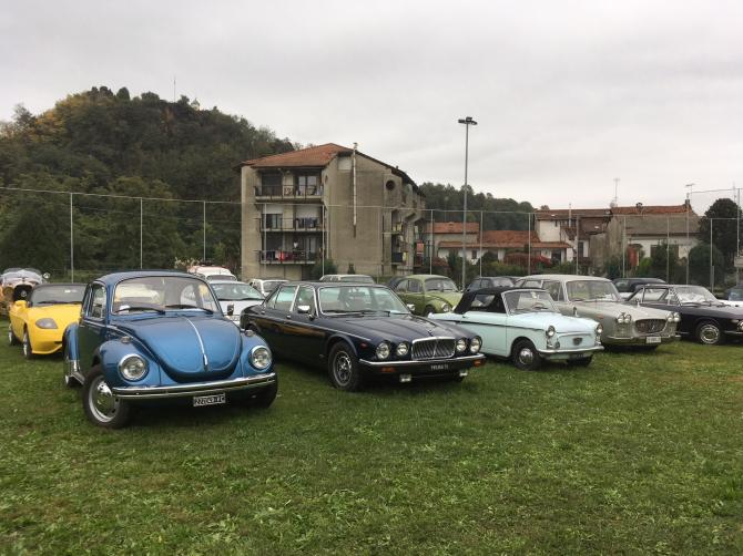 Raduno auto