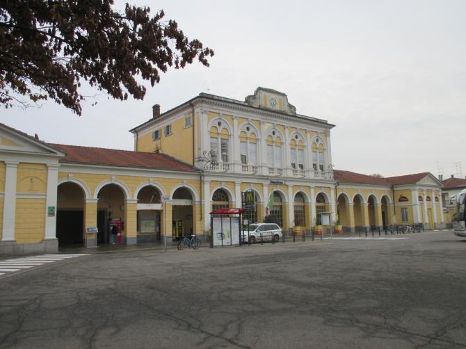 Stazione ferroviaria Casale Monferrato