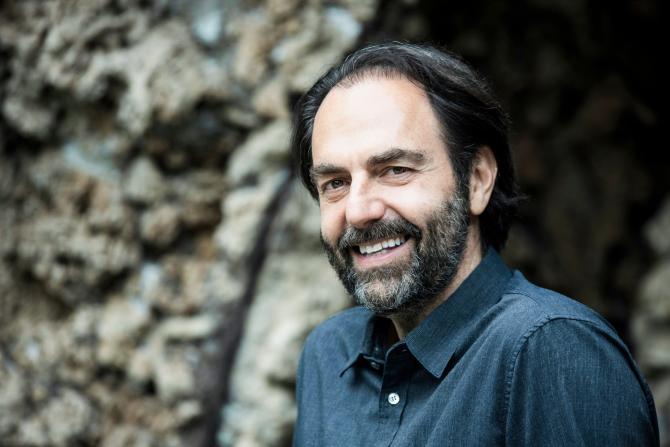  Neri Marcorè