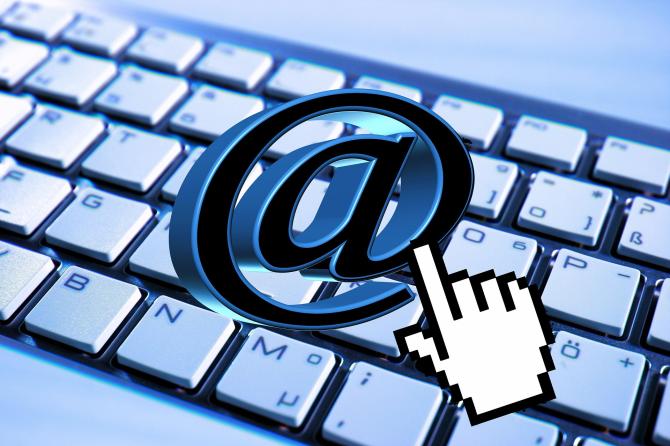 Mail computer