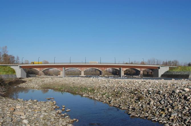 Crescentino ponte sulla Dora Baltea