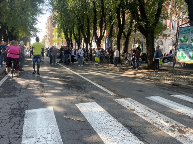 Incidente largo d'Azzo 14 settembre 2023
