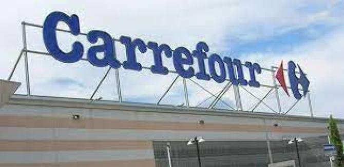 Cassa integrazione in Carrefour, ma non a Vercelli