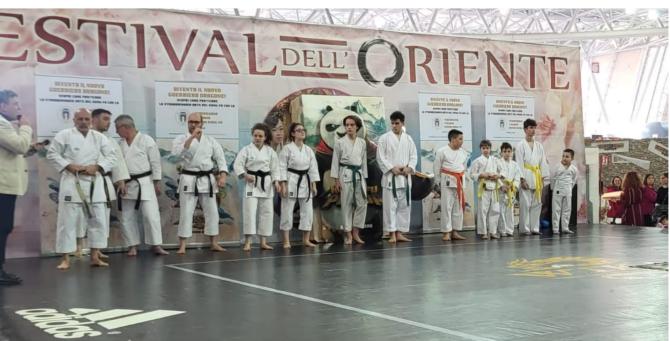 La Daimoku arti marziali si esibisce al Festival dell’Oriente