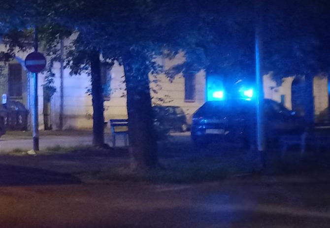 Spari nella notte a Vercelli