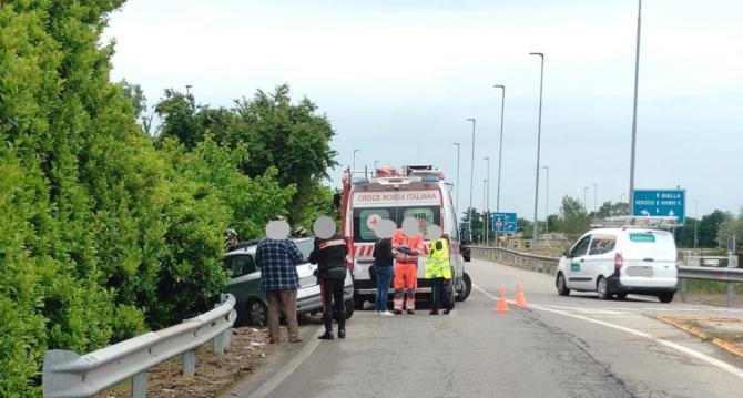 Incidente stradale al bivio di Quinto Vercellese