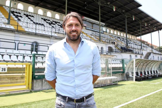 Ufficiale : Andrea Dossena non è più l'allenatore della Pro Vercelli