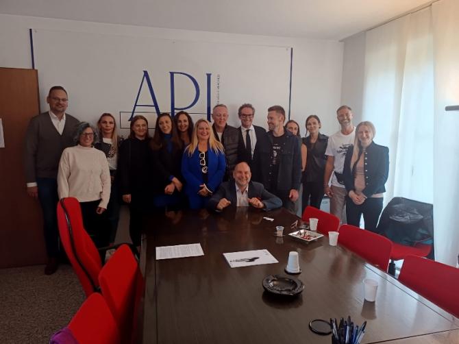 Incontro Api e imprenditori polacchi