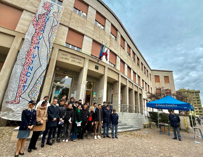 Polizia scientifico