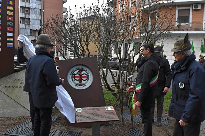 Stele alpini Vercelli