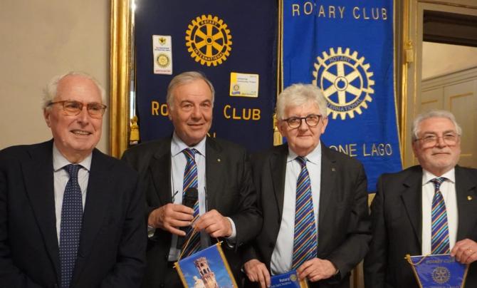 L'avvocato  Roberto Scheda al Rotary