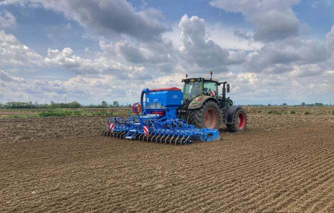 Trattore agricoltura