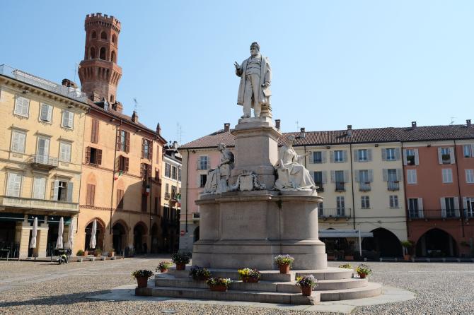 Piazza Cavour